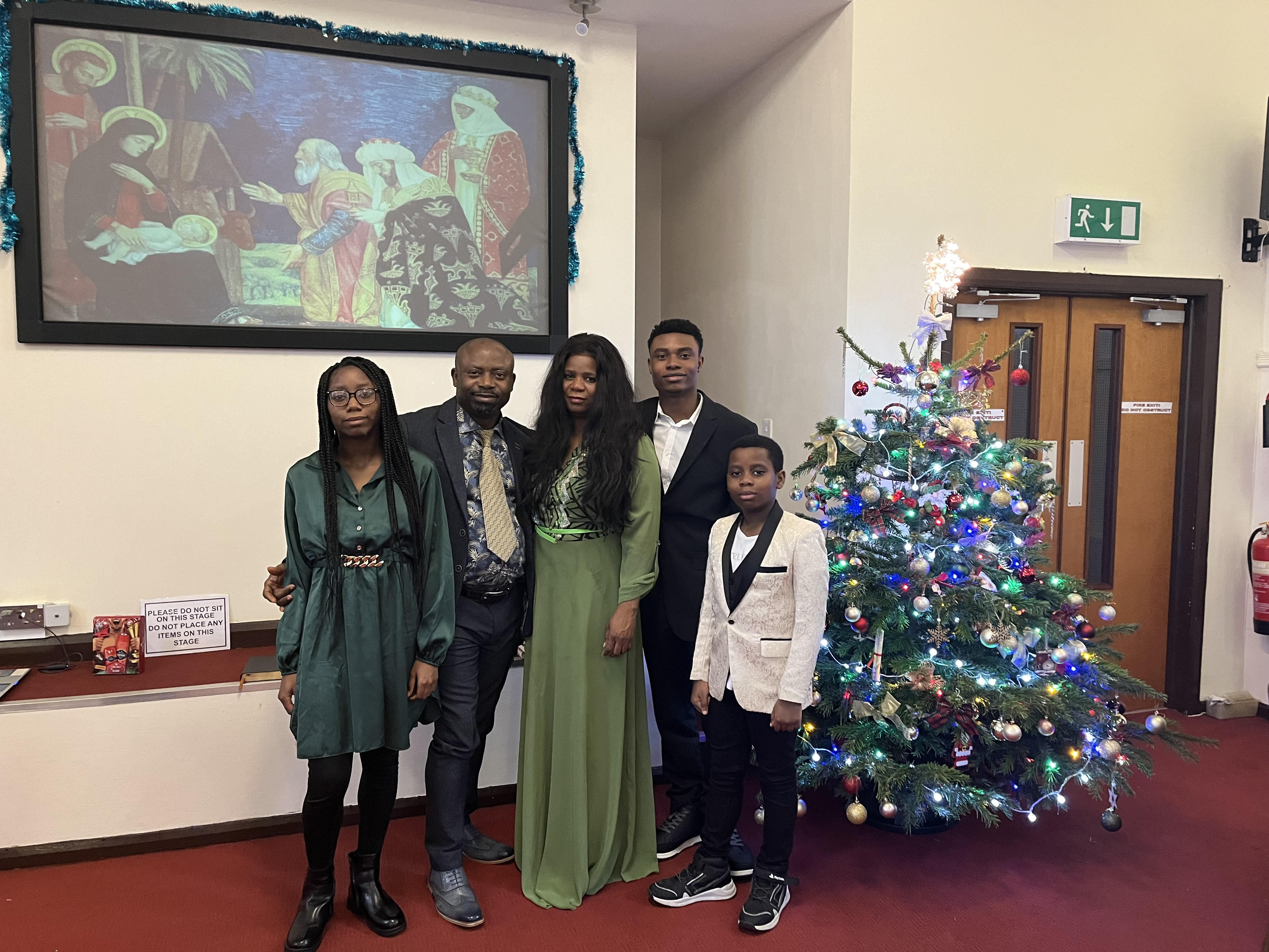 Adedfuye family 25.12.23